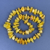 Cuentas de ámbar trocitos 9-14×3-6 mm + con mostacillas de 3 mm + en hilo, longitud 38 cm+