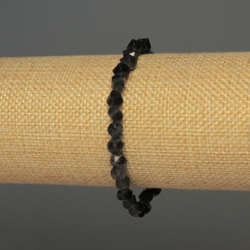 Pulsera de iolita facetada en rombos, diámetro 6×5 mm, longitud 18 cm, elástica
