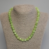 Collar de crisoprasa y olivino facetado en cubo, diámetro 8 mm ±, cuentas de 3 mm ±, longitud 45 cm ±, con cierre