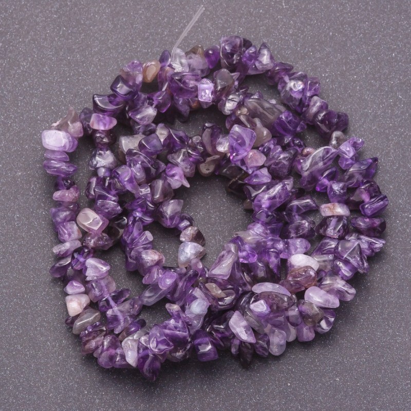Cuentas de amatista naturales en chips, diámetro 7×3 mm (±), longitud 80 cm+