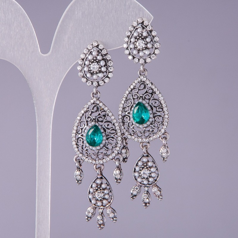 Pendientes con cristales verdes "La Belleza Oriental", longitud 6,5 cm