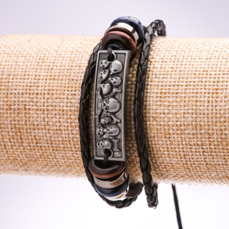 Pulsera de cuero ecológico con calaveras, cierre ajustable, longitud 18–24 cm, negra