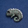 Broche camaleón plateado, con strass verdes y negros 42×30 mm +