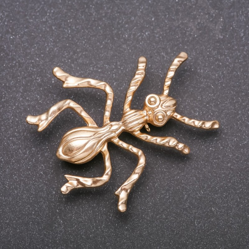 Broche de hormiga de metal amarillo 50×45 mm
