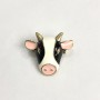Broche Cabeza de Buey con esmalte, metal dorado 25x28 mm